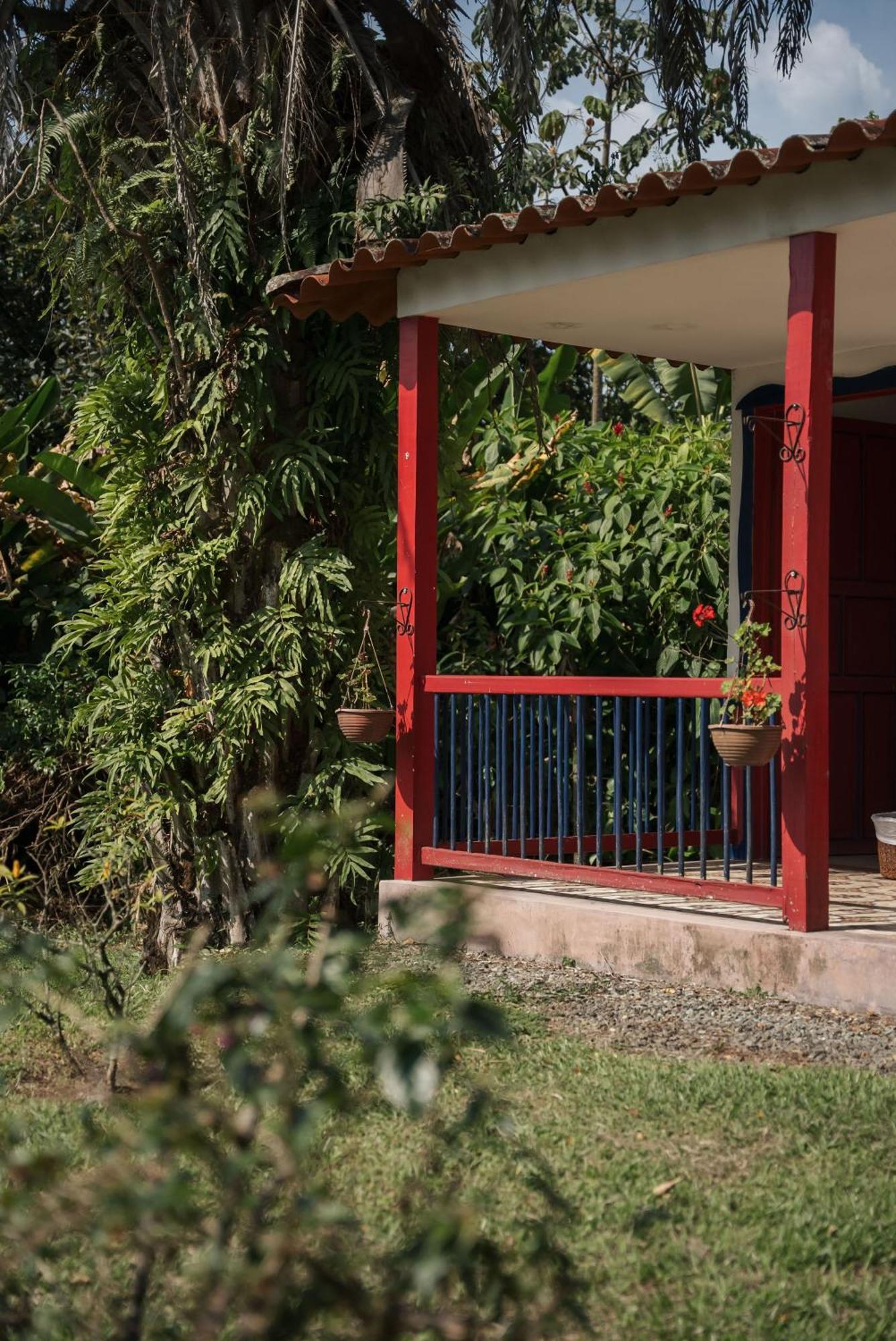 Finca Hotel Puerto Espejo Exterior photo